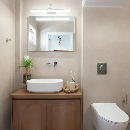 Daire Skyloft - Rooftop Jacuzzi & Sea View -