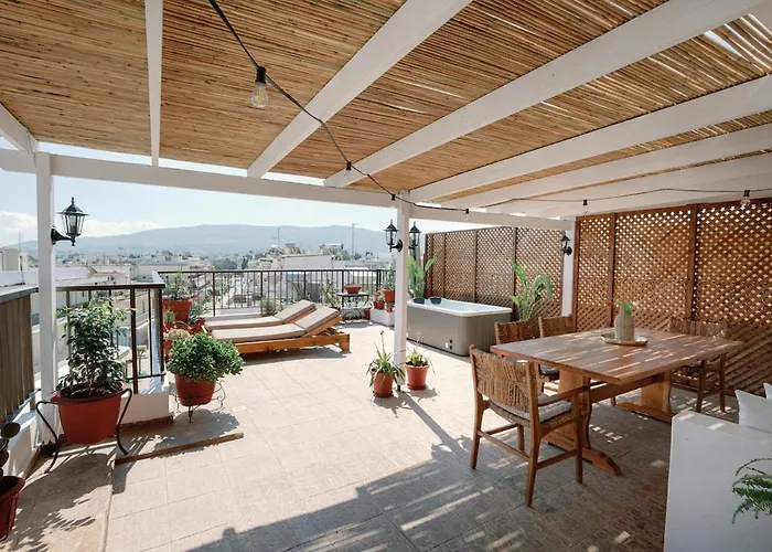 Διαμέρισμα Skyloft - Rooftop Jacuzzi & Sea View -