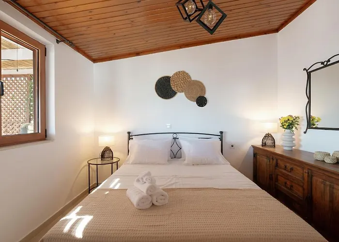 Skyloft - Rooftop Jacuzzi & Sea View - *